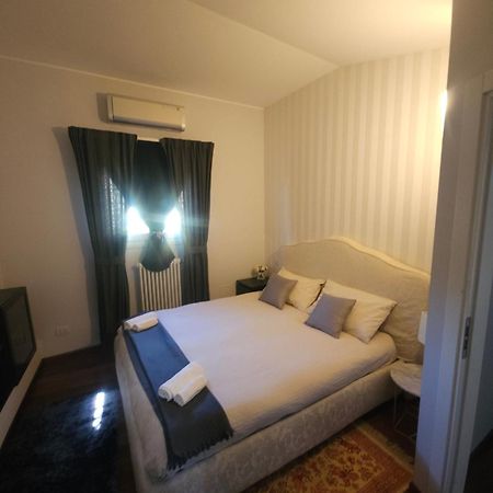 Appartamento La Corte In Centro ريميني المظهر الخارجي الصورة